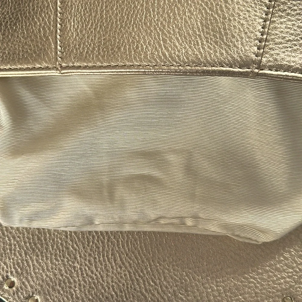 Lilly Pulitzer Gold Clutch with Pearl Accents NWOT - Picture 9 of 9